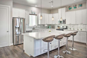 NEW! Beautiful 3 story Houston Home